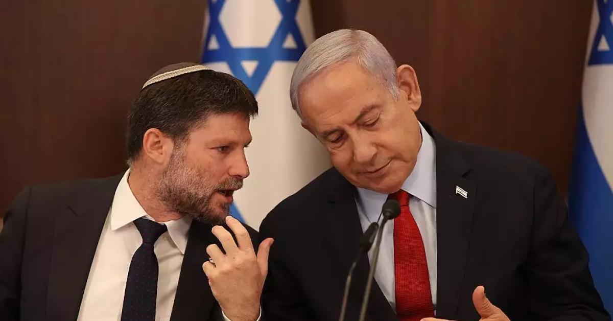 gaza piano di pace approvato ma continuano raid idf 10 morti attesa ratifica israeliana per cessate il fuoco smotrich voter242 no