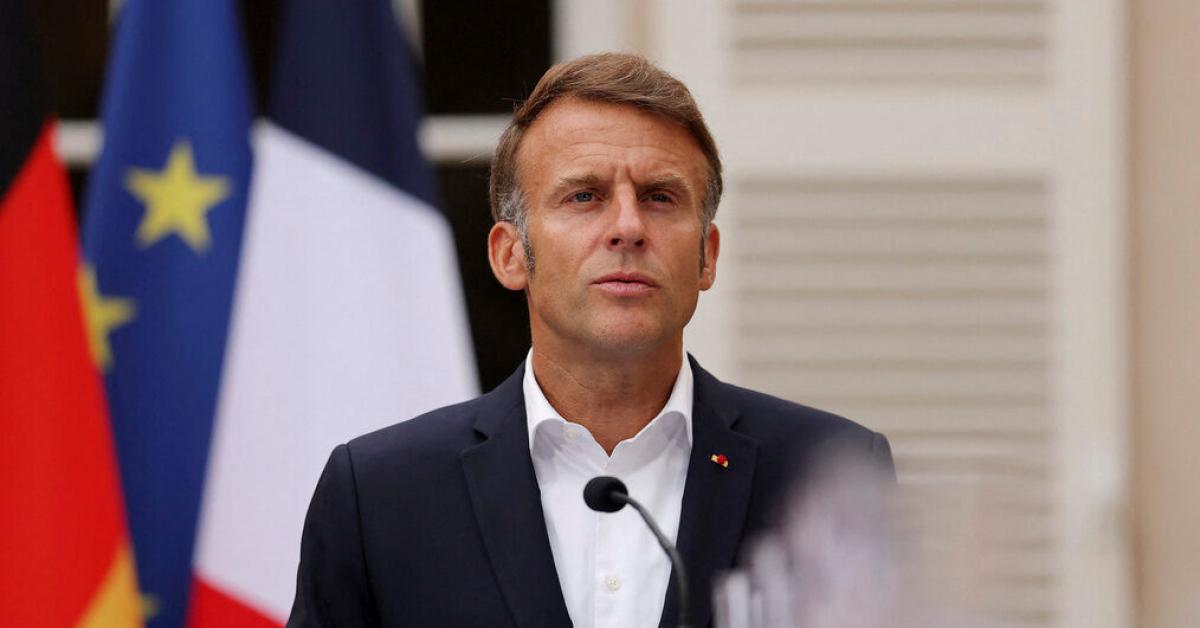 lily il gruppo di assassini al soldo di macron l8217affaire brigitte e l8217irreversibile crisi della francia sembra evidente che questo sia il tramonto di emmanuel
