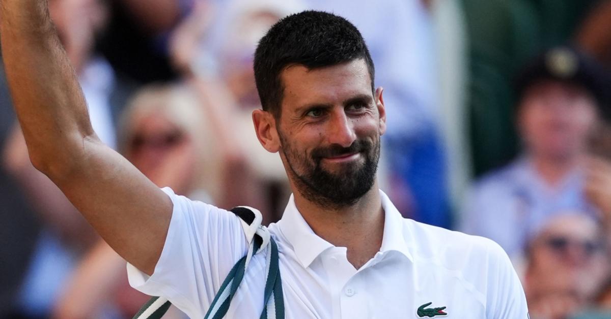 Djokovic si trasferisce in Grecia, lasciata la Serbia: considerato “traditore” dal governo per il sostegno a studenti in protesta contro presidente Vucic