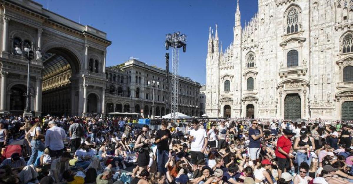 turismo in italia in crescita del 47 nel secondo trimestre 2025 milano firenze e bologna le citt224 preferite con il 8 venezia in calo del 61