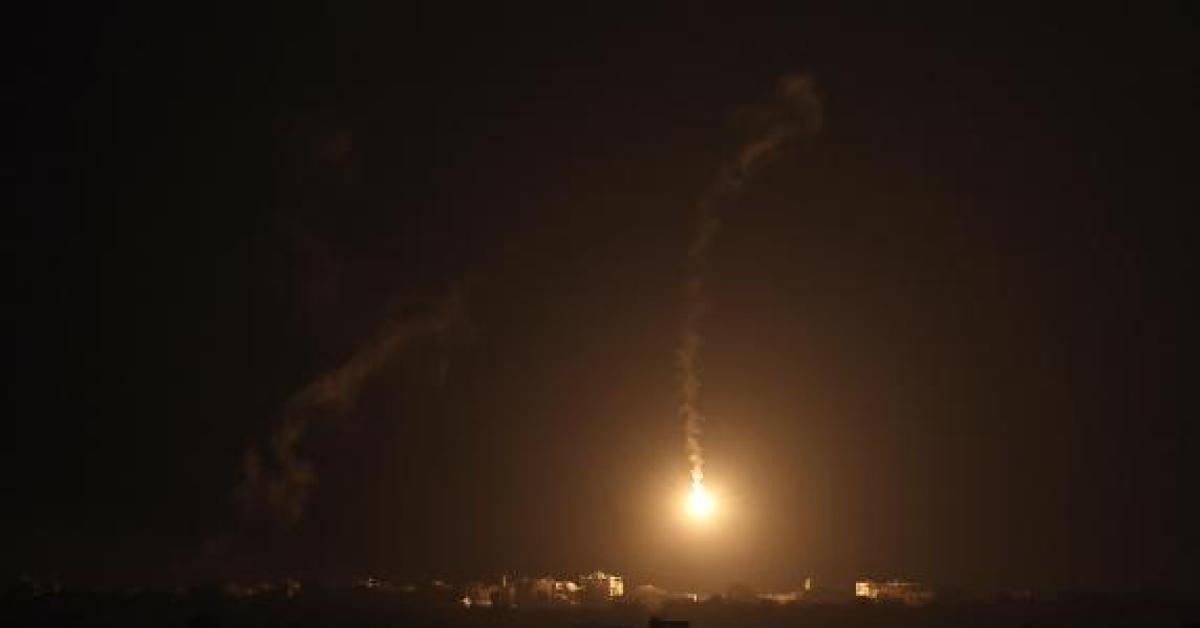 Israele invade Gaza city con carri armati e bombardieri F16, droni e bombe robot, 500mila civili sfollati; sionisti realizzano "fase 1" del "piano Aurora" anticipato dal GdI VIDEO Israele invade Gaza city con carri armati e bombardieri F16, droni e bombe robot, 500mila civili sfollati; sionisti realizzano "fase 1" del "piano Aurora" anticipato dal GdI VIDEO