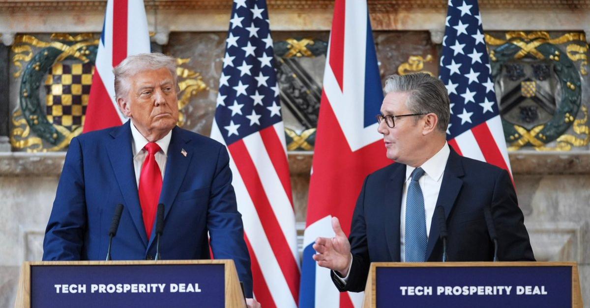 Trump in Uk, annunciato accordo tecnologico con Starmer da £250mld con al centro AI, poi sull’Ucraina: “Deluso da Putin, rischio guerra mondiale”