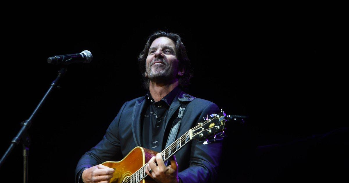 Addio a Brett James, morto a 57 anni in un incidente aereo in Carolina del Nord il cantante country vincitore di un Grammy Award nel 2005