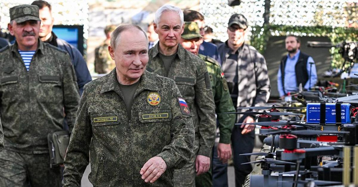 russia rapporto servizi segreti italiani mosca non ha capacit224 militari per attacco a nato ma esercito putin tra i pi249 forti con cina e india