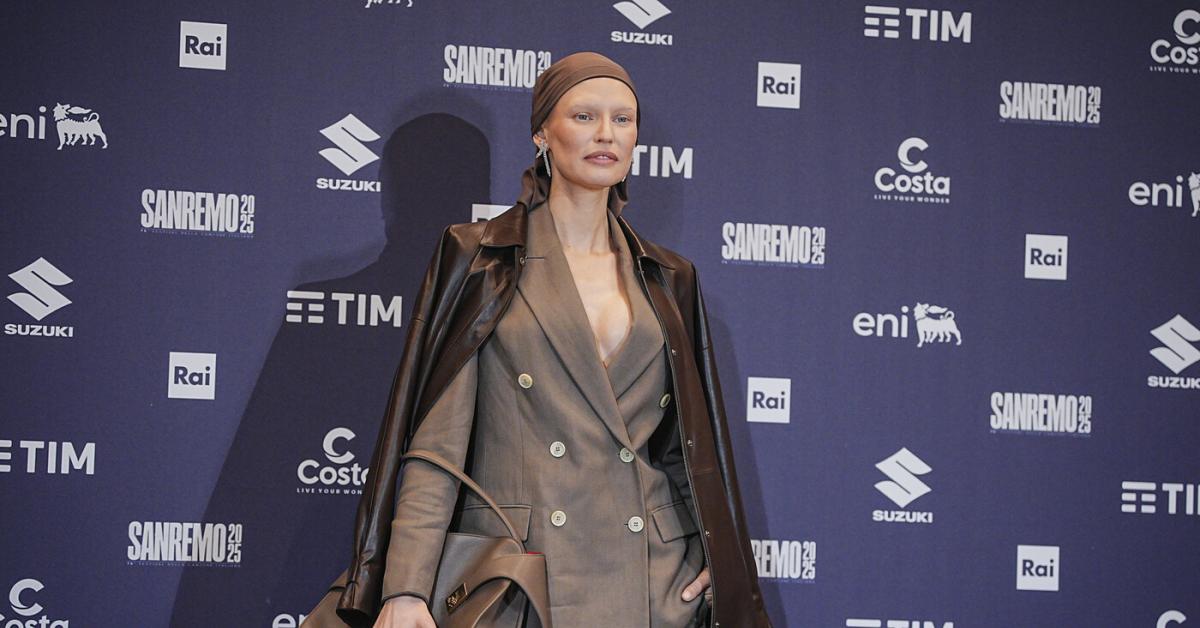 Bianca Balti sparita dai social per depressione dopo le cure per il cancro: "Piangevo e non mi riuscivo ad alzare dal letto"