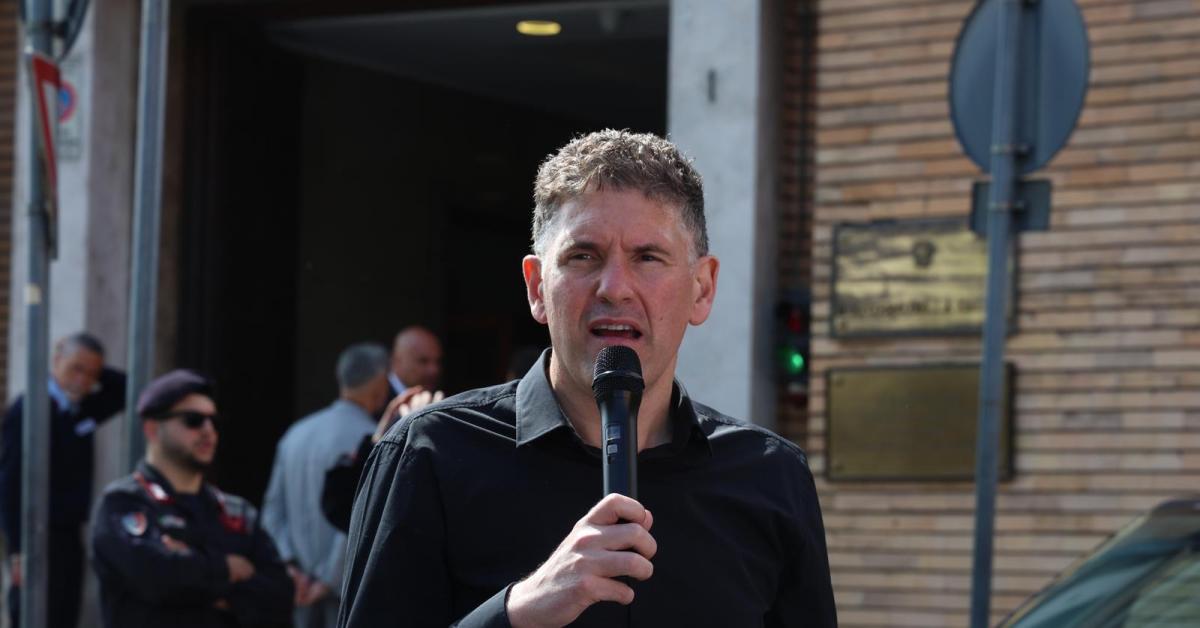 Sanità, Giuliano (UGL): "Regione Puglia svilisce professione infermieristica"