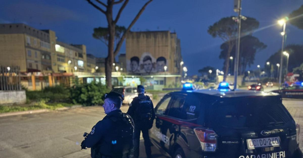 Caivano, la camorra rialza la testa, doppia stesa al Parco Verde e poi minacce al parroco anticlan Maurizio Patriciello durante la messa dei bambini