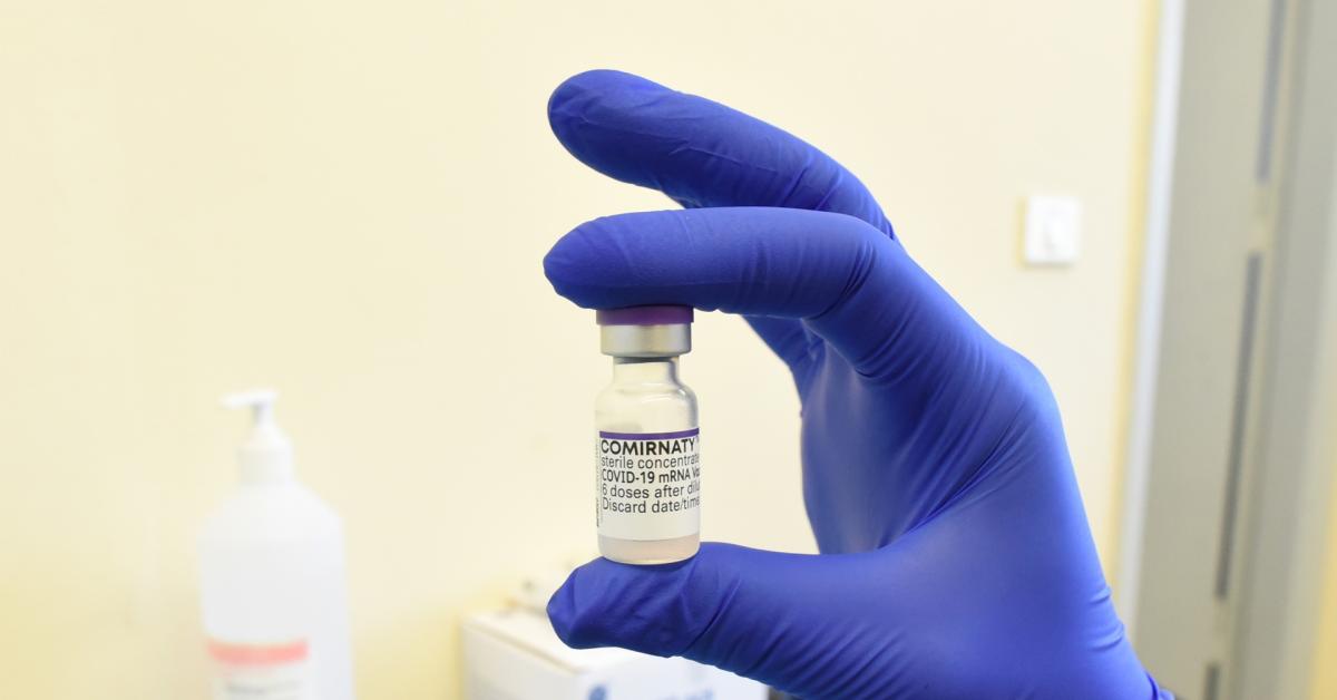 Vaccino Covid, "incidenza del cancro superiore del doppio nei vaccinati rispetto ai non vaccinati dopo 3 mesi dall