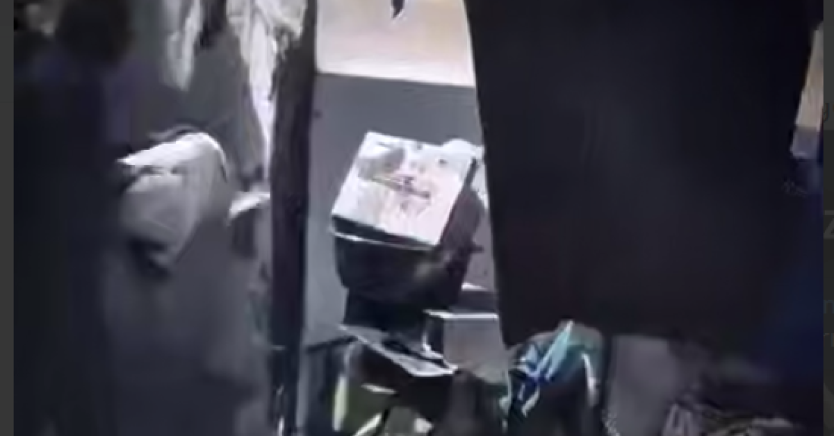 gaza oltre 20 morti dall alba nei raid idf 3 bambini vittime degli attacchi israeliani usati robot esplosivi comandati a distanza video