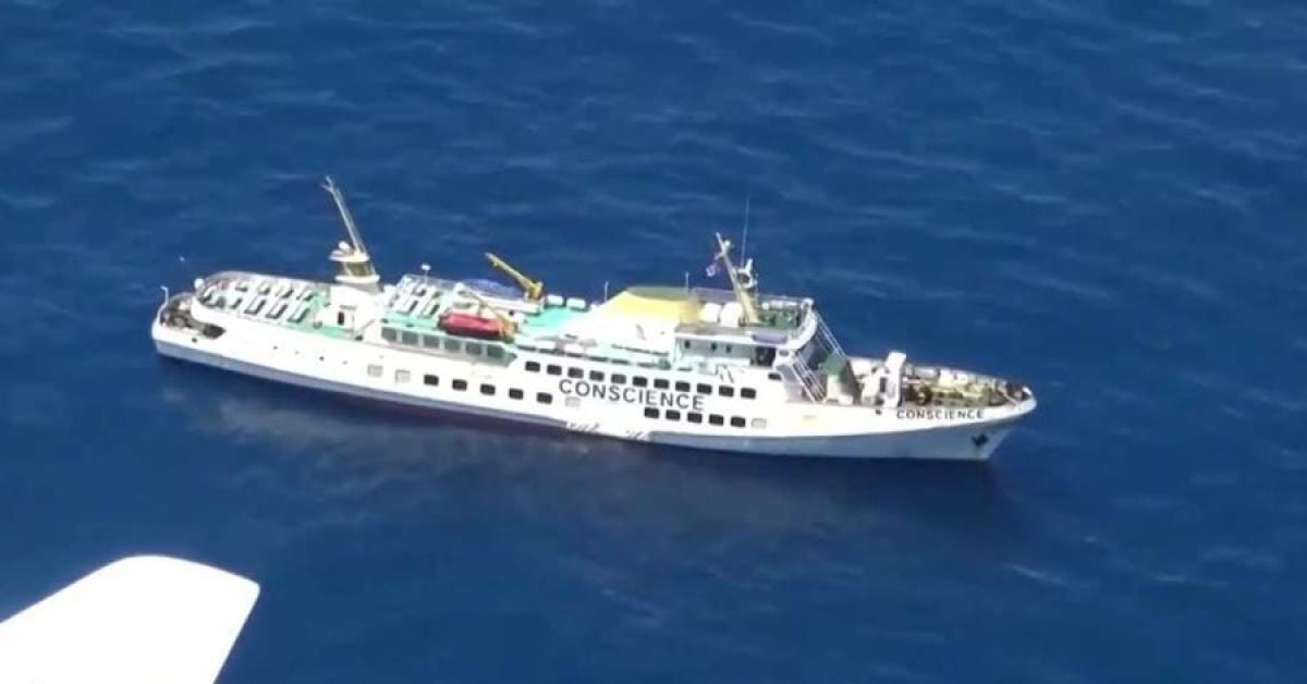 flotilla nave conscience salpata 1 settimana fa da otranto a 250 miglia nautiche da zona rossa possibile intercettazione tra 24h