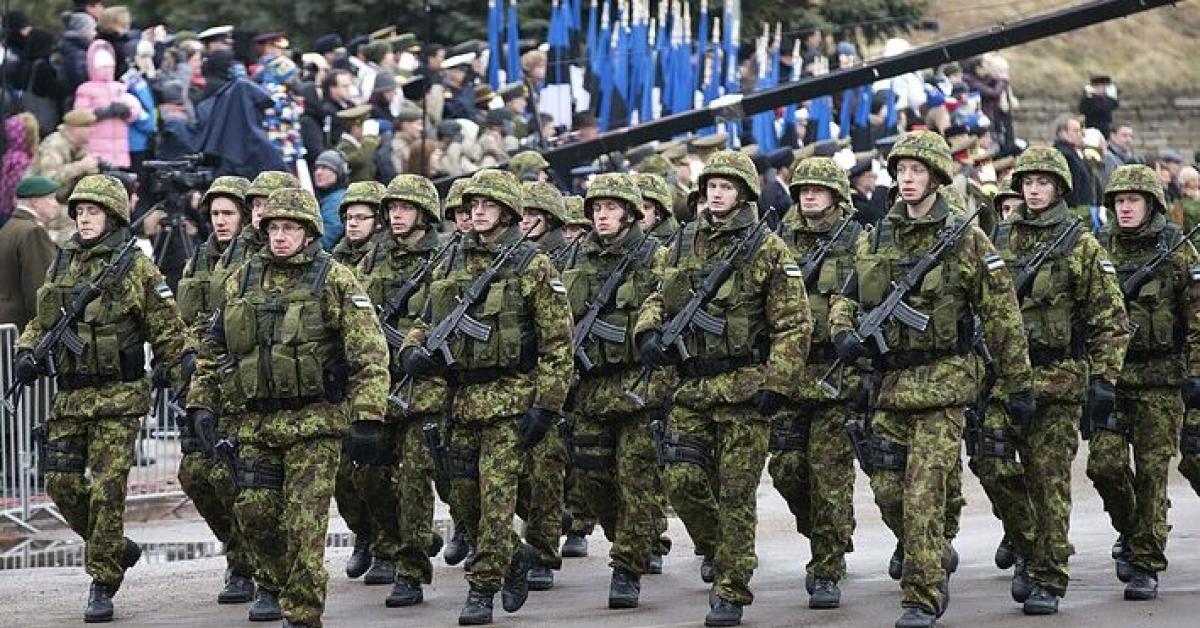 estonia lettonia e lituania in allarme contro nemico inesistente russo elaborato piano in caso di invasione per mettere in fuga i civili