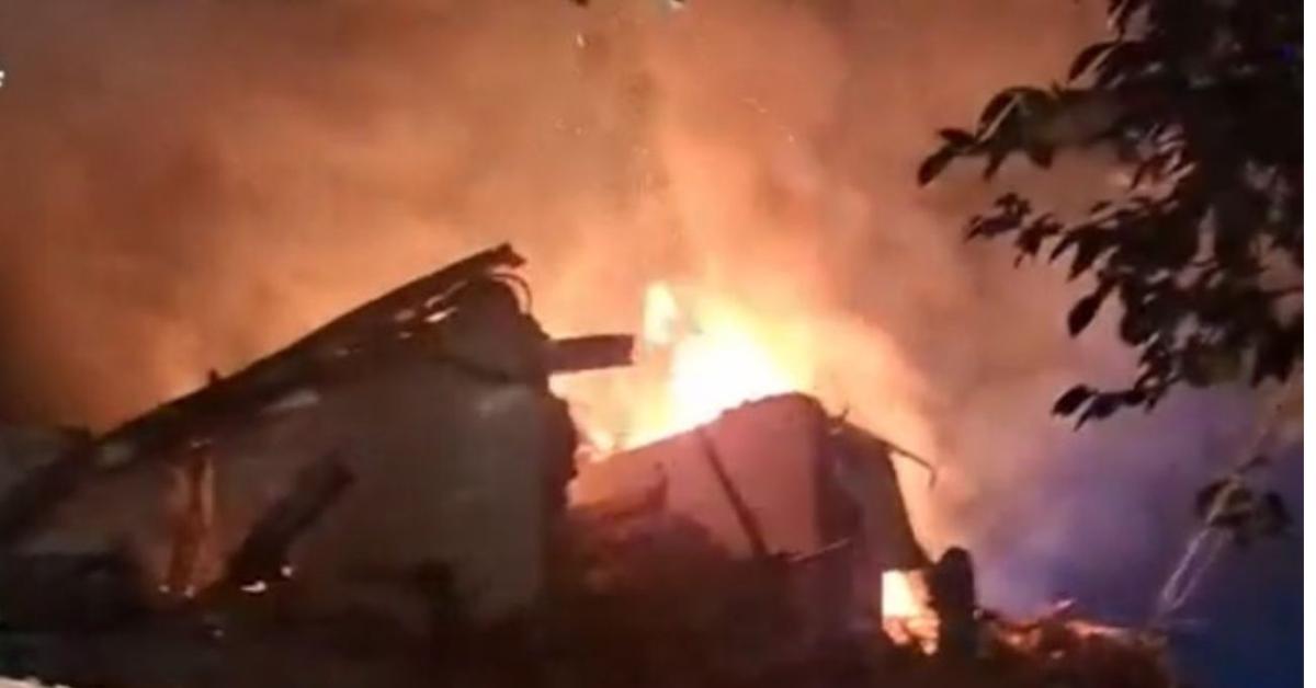 castel d azzano vr il video del momento dell esplosione del casolare che ha ucciso 3 carabinieri innescata dai fratelli ramponi