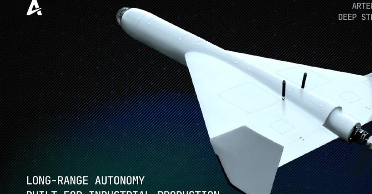 Usa, presentato nuovo drone Artemis per operazioni a lungo raggio: autonomia di 1600 km, capacità di trasporto di testate da 40 kg Usa, presentato nuovo drone Artemis per operazioni a lungo raggio: autonomia di 1600 km, capacità di trasporto di testate da 40 kg