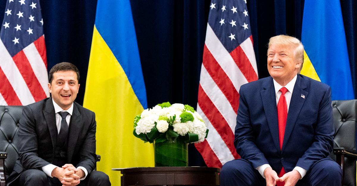 Lite furibonda tra Trump e Zelensky: "devi cedere il Donbass, sennò sarai distrutto"; è la fine di Zelensky? Lite furibonda tra Trump e Zelensky: "devi cedere il Donbass, sennò sarai distrutto"; è la fine di Zelensky?
