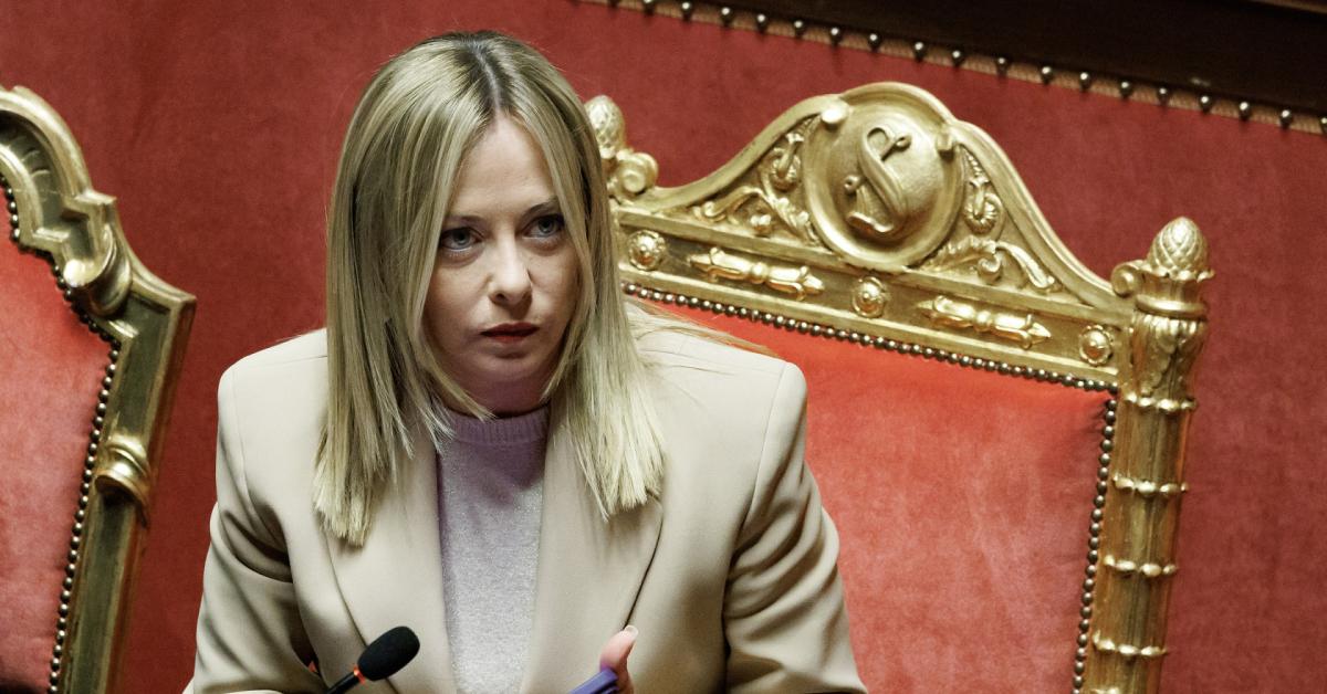 Meloni in Senato: "Non invieremo soldati italiani a Kiev", e conferma apertura su riconoscimento Palestina, ma "senza Hamas"   DIRETTA