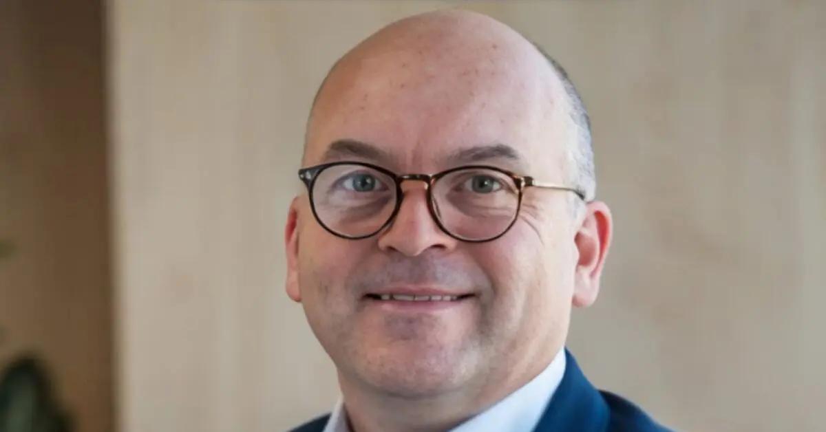 Recordati, Mike McClellan nuovo CFO dal 2026 al posto di Luigi La Corte, che rimane nel consiglio di ...