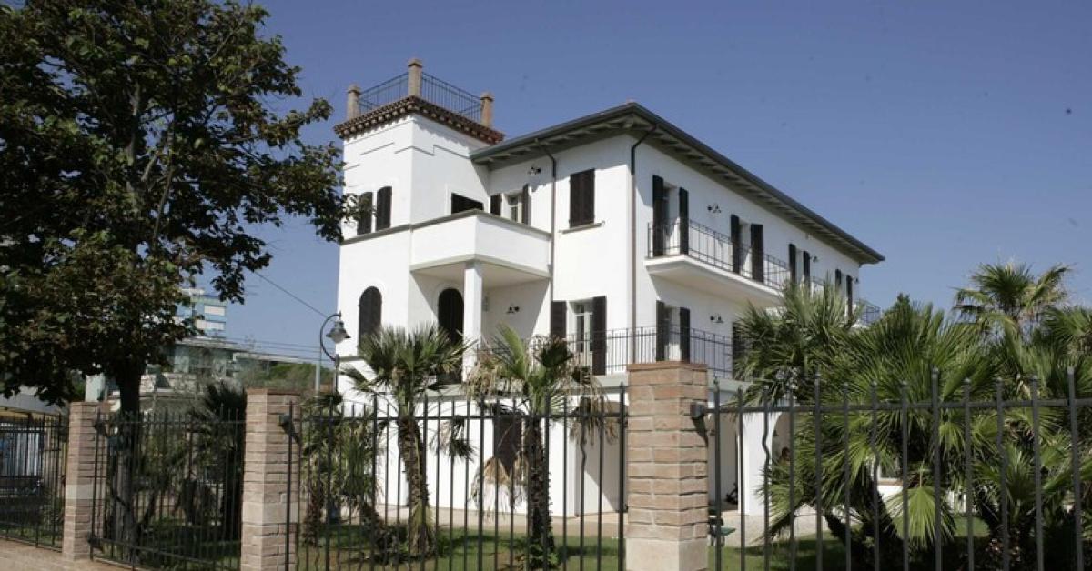 Villa Mussolini a Riccione finisce all Villa Mussolini a Riccione finisce all
