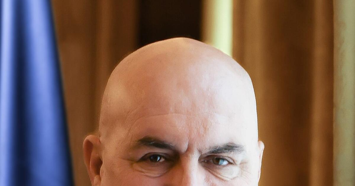 guido crosetto se kiev cade l europa 232 in guerra la solita propaganda di giustificazione del conflitto