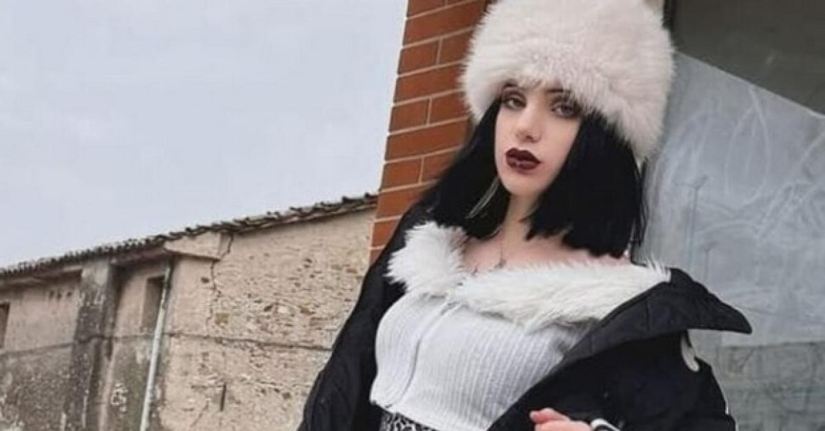 Pederobba (Treviso), 18enne Chiara Zardo morta nel sonno dopo aver preso "pastiglia ibuprofene per gola", Procura apre inchiesta, la madre: "Era sana"