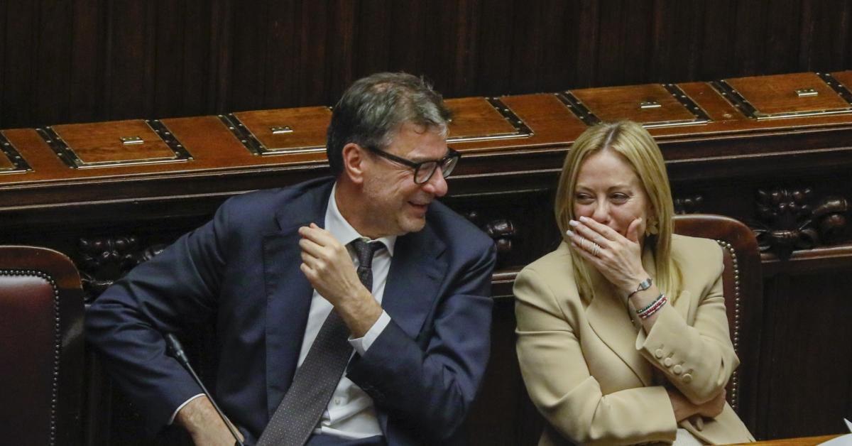 due italiani su tre bocciano la manovra finanziaria il 67 degli intervistati indica scarso gradimento tanti i leghisti delusi