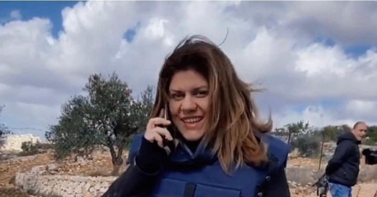 Gaza, mentre Israele riprende a bombardare, il NYT squarcia il velo su uccisione giornalista Shireen Abu Akleh: assassinata a freddo da cecchino Idf