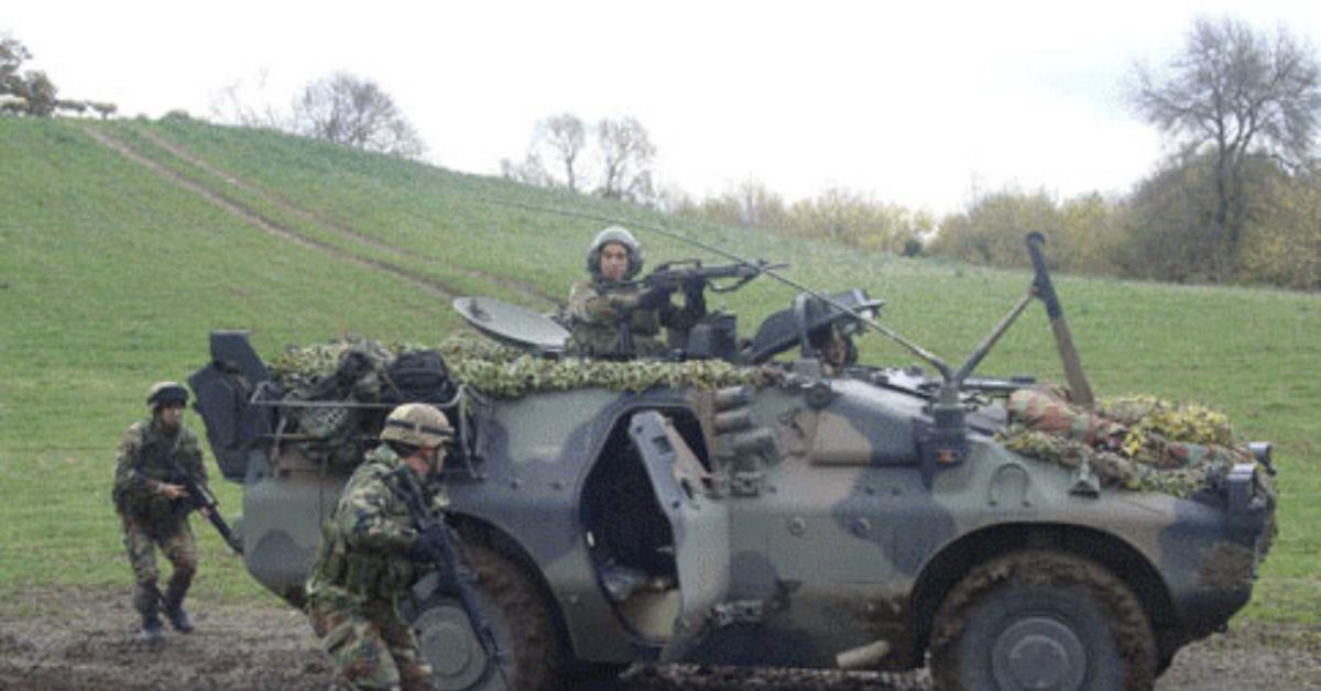 Ue insiste con la guerra al “nemico inesistente russo”, pronta proposta per spostare più velocemente carri armati all’interno dell’Unione Ue insiste con la guerra al “nemico inesistente russo”, pronta proposta per spostare più velocemente carri armati all’interno dell’Unione