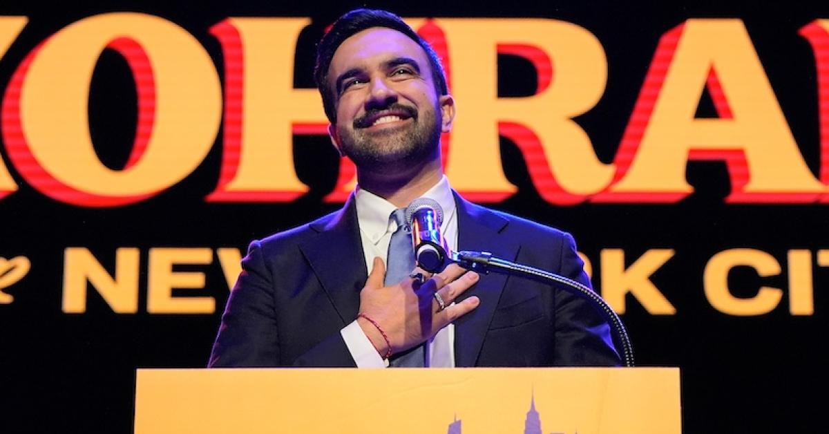Elezioni New York, il primo discorso di Mamdani: "Sarò il sindaco di ogni newyorkese, Ny mostra come si può sconfiggere Donald Trump"