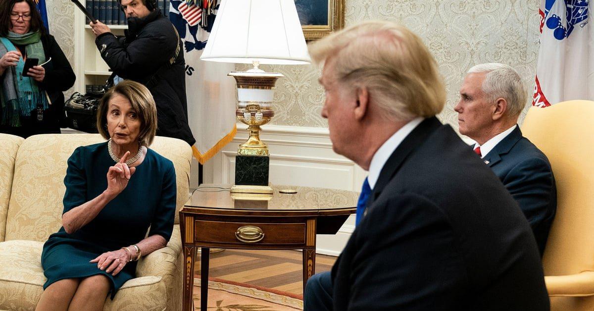 Usa, progressista dem e oppositrice di Trump Nancy Pelosi si ritira da politica dopo 40 anni, tycoon: “Grande cosa, malvagia e corrotta” Usa, progressista dem e oppositrice di Trump Nancy Pelosi si ritira da politica dopo 40 anni, tycoon: “Grande cosa, malvagia e corrotta”