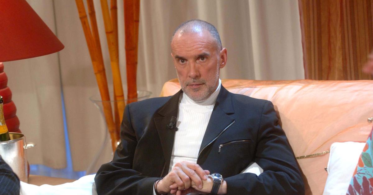 Diego Dalla Palma choc: "Ho programmato la mia morte prima degli 80 anni, avverrà in 3 minuti, un medico ha la siringa con la dose” Diego Dalla Palma choc: "Ho programmato la mia morte prima degli 80 anni, avverrà in 3 minuti, un medico ha la siringa con la dose”