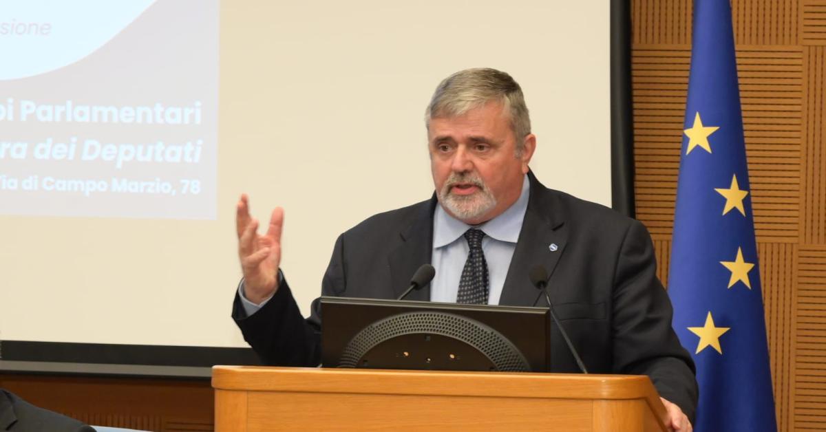 Lavoro, Paolo Capone, Segretario Generale UGL: “Lo sciopero CGIL per il 12 dicembre contro la Manovra finanziaria è un errore” Lavoro, Paolo Capone, Segretario Generale UGL: “Lo sciopero CGIL per il 12 dicembre contro la Manovra finanziaria è un errore”