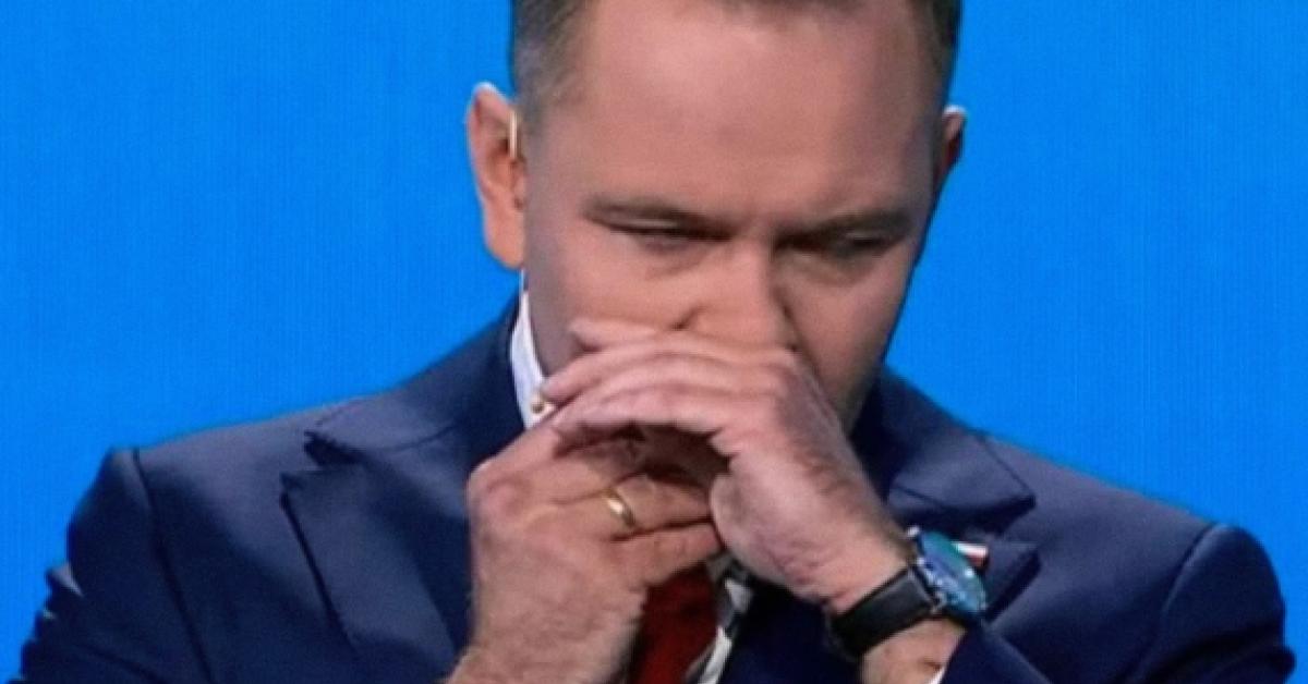 Polonia, "il candidato alla presidenza Nawrocki ha sniffato durante il dibattito con l