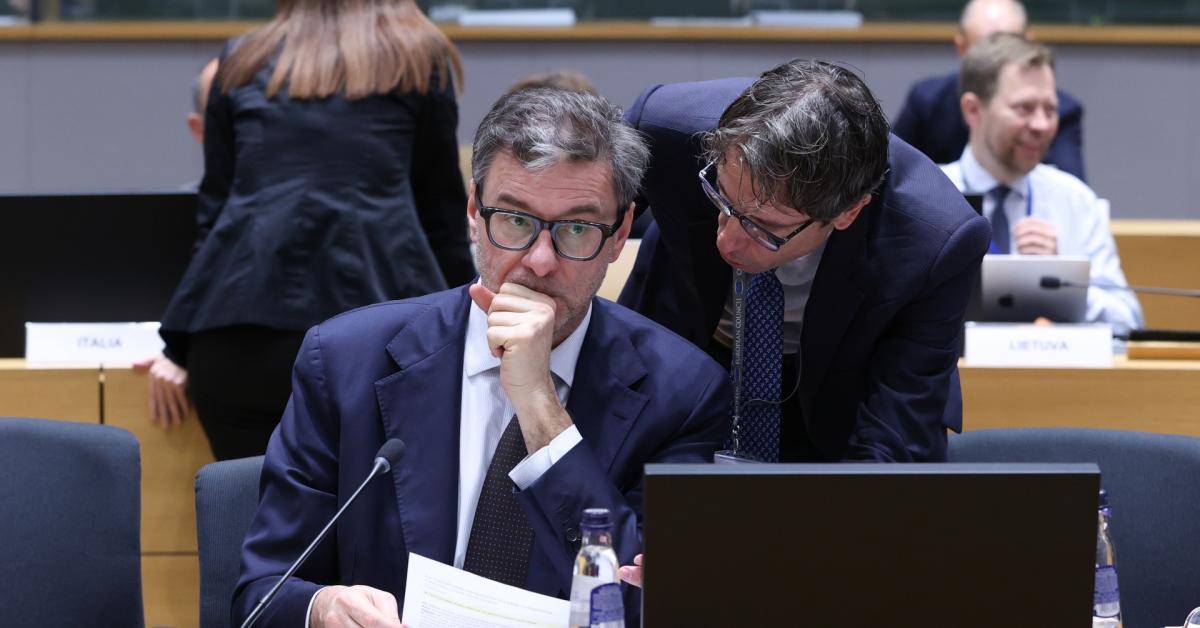 Dazi doganali su pacchi extra Ue sotto i 150 euro, ok dall’Ecofin, tassa di 1€ “anti Shein e Temu”, possibili introiti per 4,6 mld €