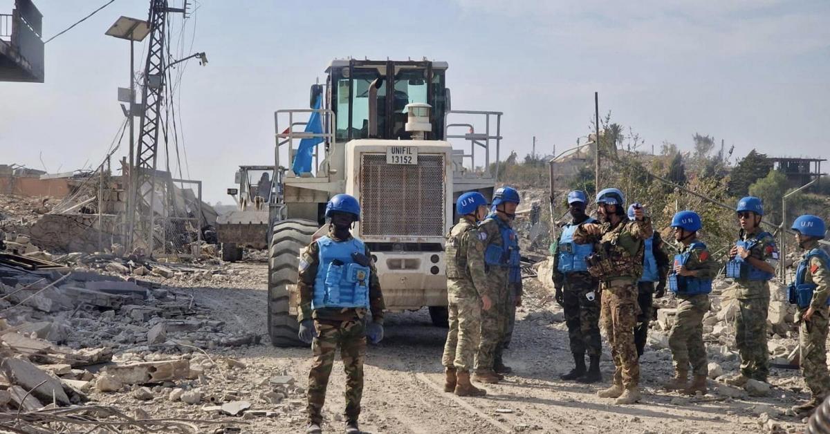 Onu, unità missione Unifil 2 colpita da mitragliatrice pesante da carrarmato Idf in Libano, Israele nel dubbio spara contro caschi blu Onu, unità missione Unifil 2 colpita da mitragliatrice pesante da carrarmato Idf in Libano, Israele nel dubbio spara contro caschi blu
