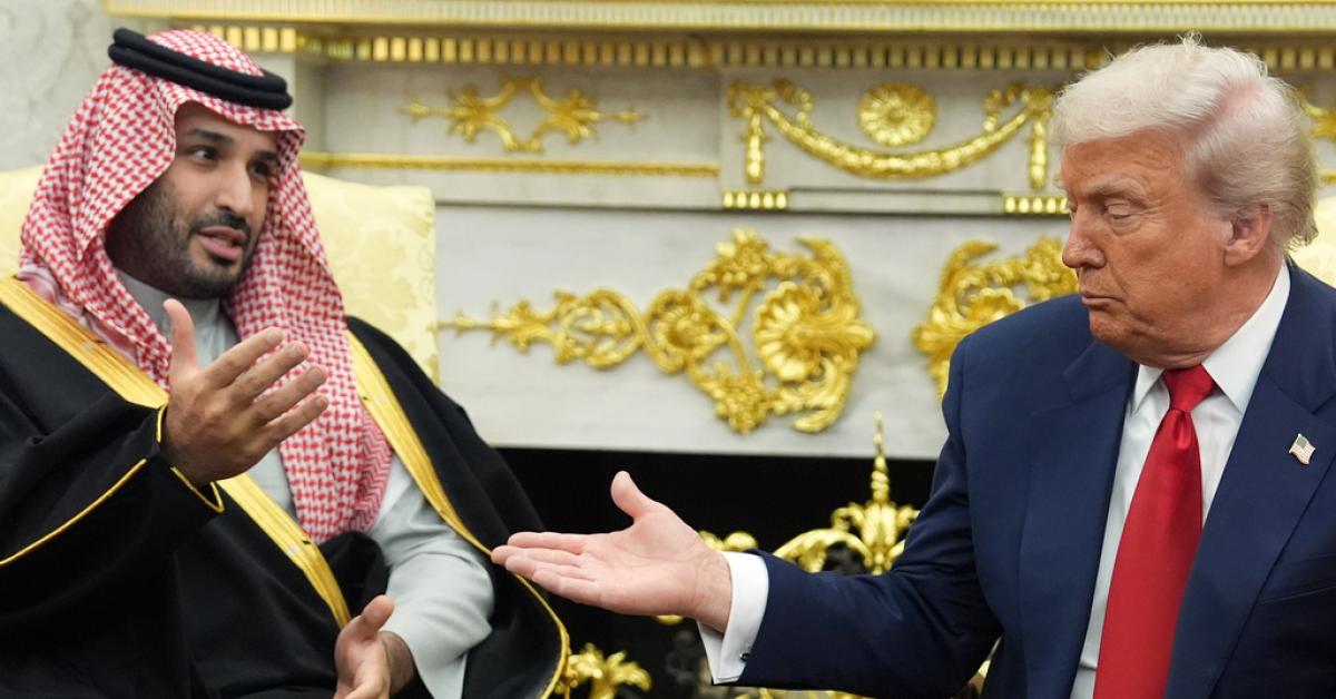 Incontro Trump Bin Salman, il principe saudita: "Accordi di Abramo? Solo con soluzione due Stati in Palestina; investiremo 1000mld $ negli Usa"