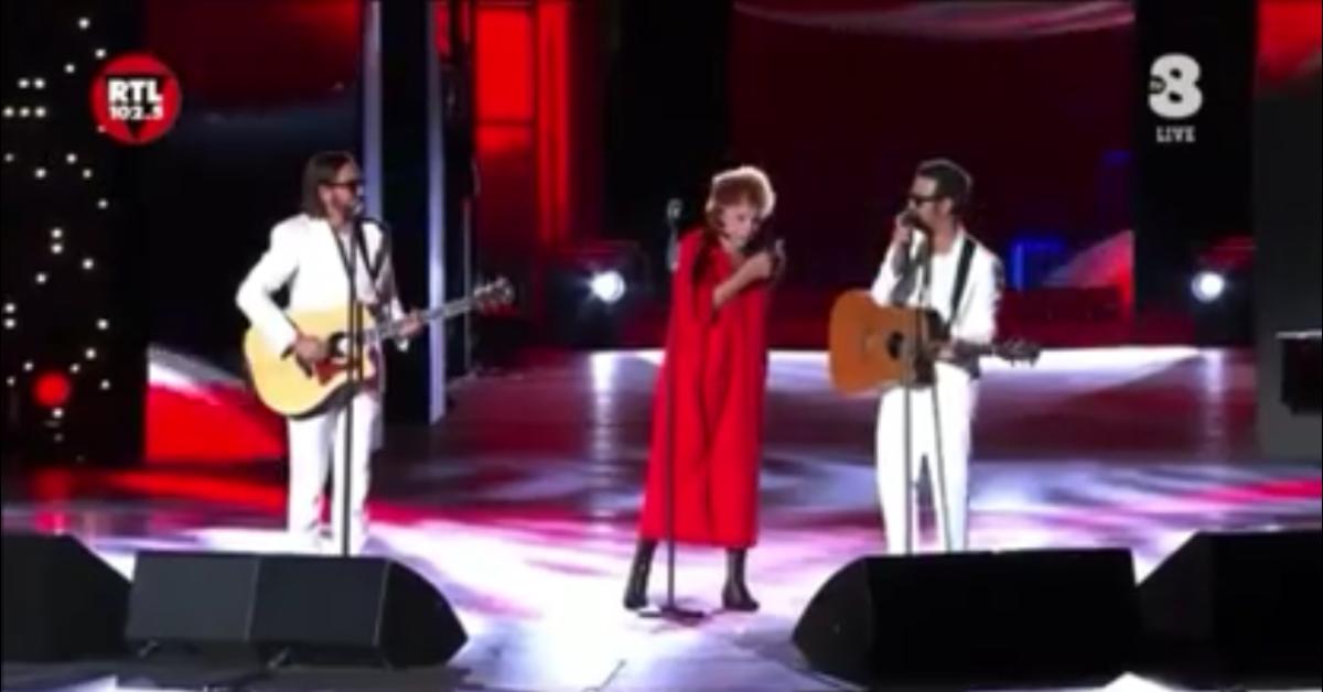 Ornella Vanoni contro i "no vax" ferma il concerto con Colapesce e Dimartino: "Avete fatto il vaccino Covid? Allora possiamo lavorare"   VIDEO