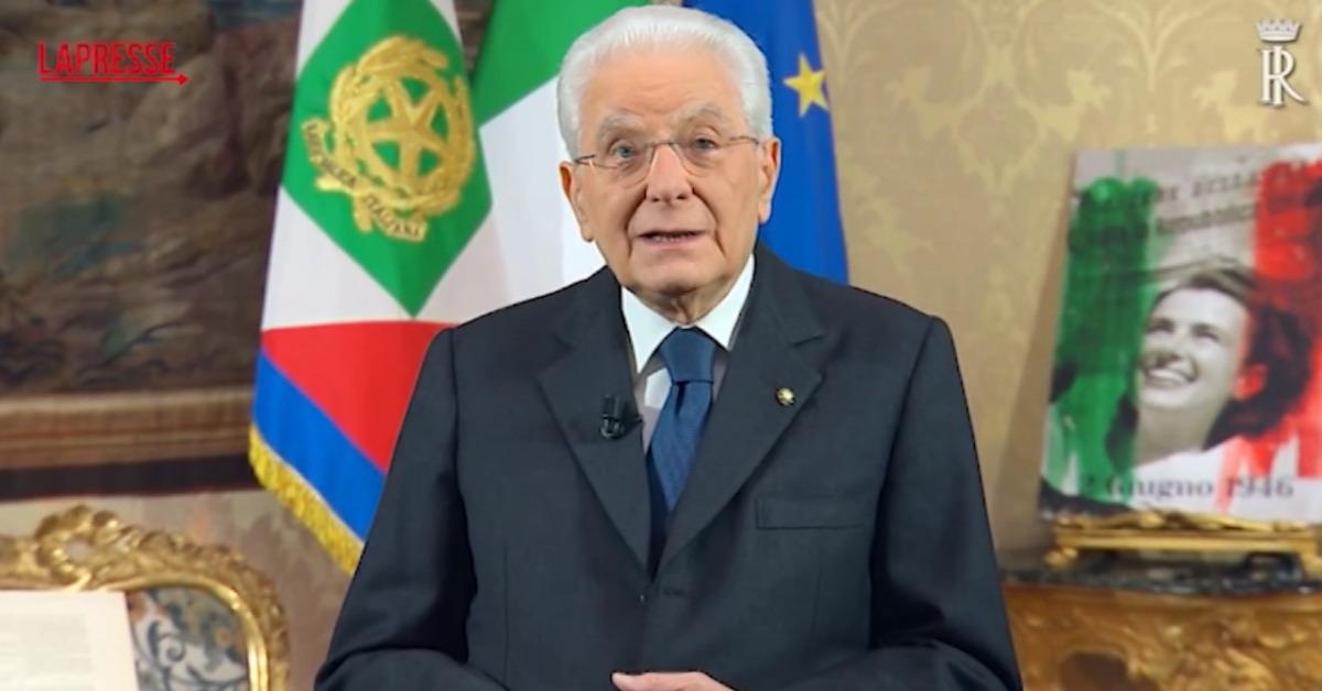 Discorso di fine anno del Presidente della Repubblica Sergio Mattarella: due passaggi che proprio non tornano Discorso di fine anno del Presidente della Repubblica Sergio Mattarella: due passaggi che proprio non tornano
