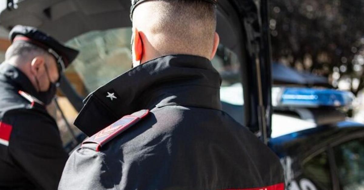 torriglia la compagna lo vuole lasciare e lui le brucia l auto cinquantenne arrestato dopo un anno