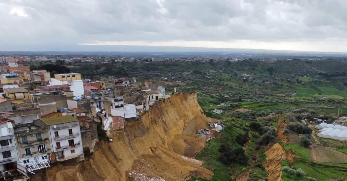 Dissesto idrogeologico in Italia, da Niscemi alla mappa nazionale del rischio: il contributo di ISPRA Dissesto idrogeologico in Italia, da Niscemi alla mappa nazionale del rischio: il contributo di ISPRA