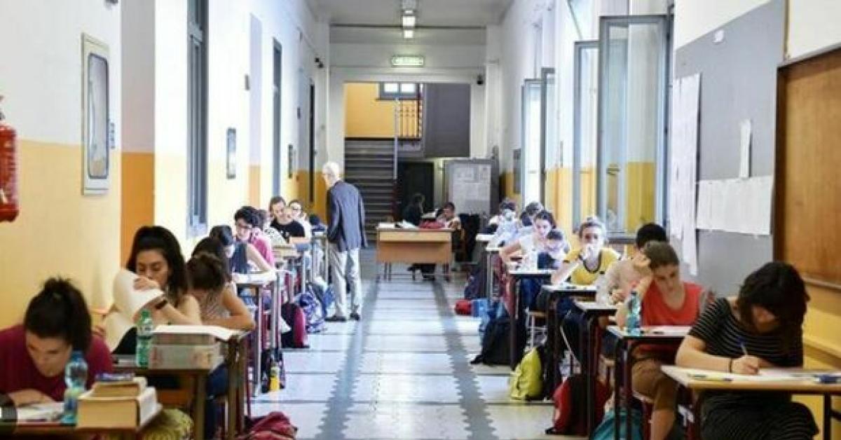 maturit224 2026 uscite materie della 2176 prova scritta latino al classico matematica allo scientifico lingua straniera 1 al linguistico