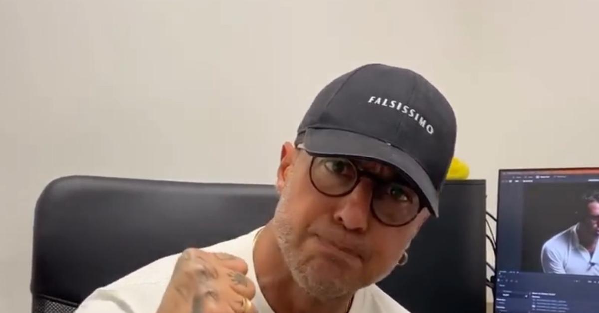 quando riapriranno i profili social di fabrizio corona e falsissimo chiusi da meta dopo azione legale mediaset