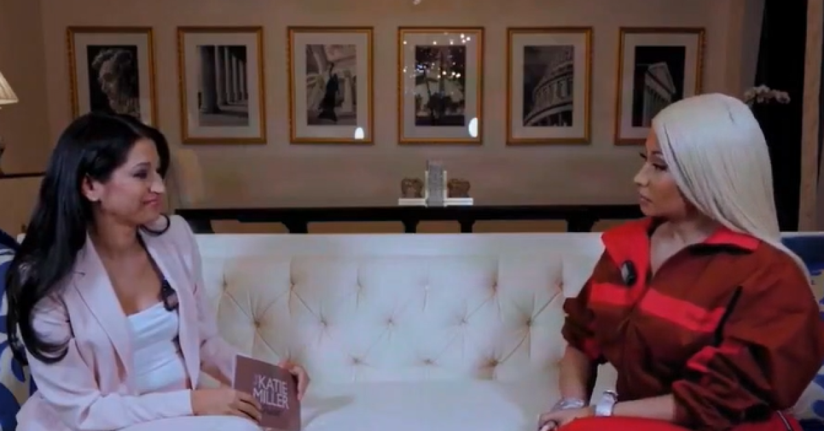 Nicki Minaj "difende" Trump e giustifica il sostegno al tycoon: "È vittima di bullismo come lo sono stata io, mi rivedo in lui"   VIDEO