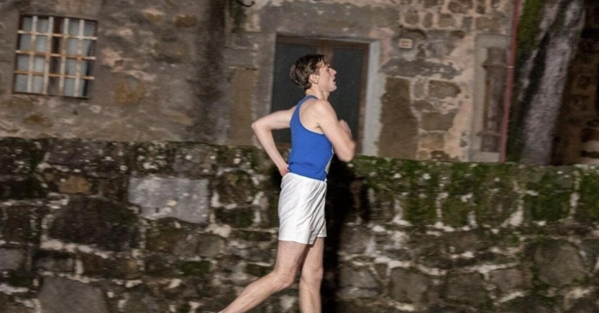 il marciatore 8211 la vera storia di abdon pamich stasera su rai 1 anticipazioni trama cast come vederlo in tv e streaming