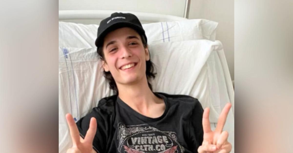 il creator di twitch e youtube damiano alberti morto per turbo cancro alla gamba aveva 23 anni e raccontava online la malattia