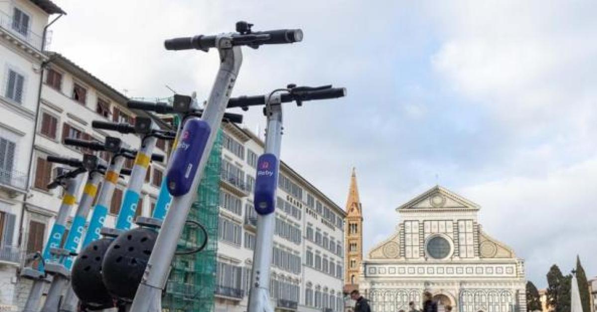 firenze il tar d224 ragione al comune e dal 1 aprile sar224 stop totale ai monopattini