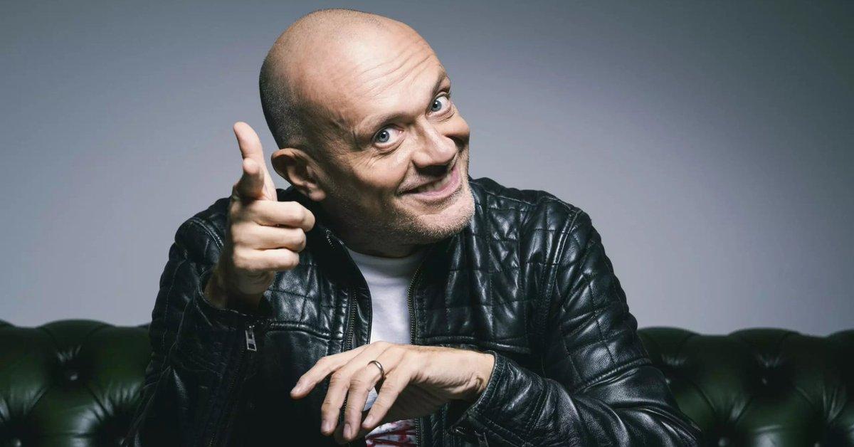 max pezzali nel 2026 tour negli stadi con 15 date circa 2mln di biglietti venduti in 4 anni incassi da oltre 8364100mln