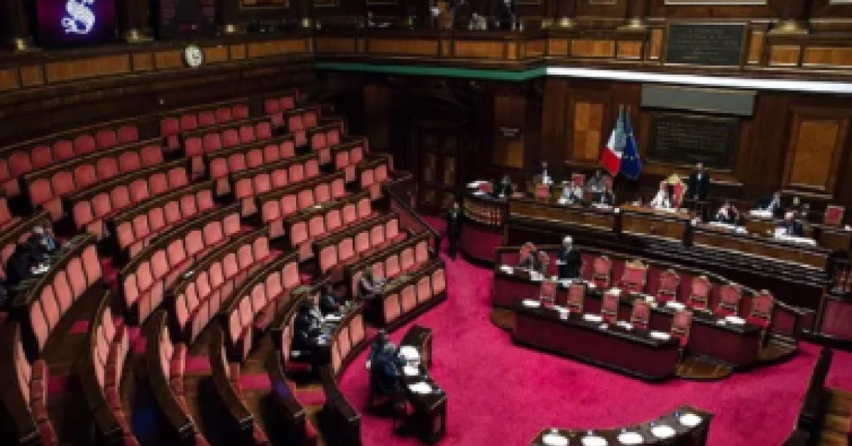 ddl antisemitismo ok del senato con 105 s236 24 no e 21 astenuti pd si divide m5s e avs votano no dichiarazione ihra abusata