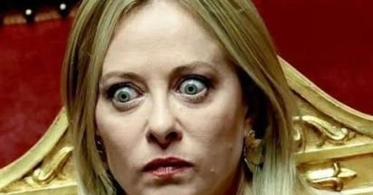 la meloni si deve dimettere dopo dichiarazioni sull iran la farsa 232 finita vergogna giorgia tornatene alla garbatella