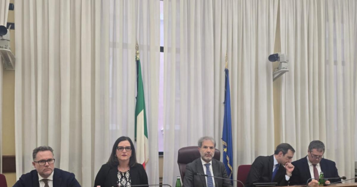 danneggiati da vaccino covid fuori dal ghetto infranto il tab249 del parlamento comitato ascoltami ricevuto in commissione