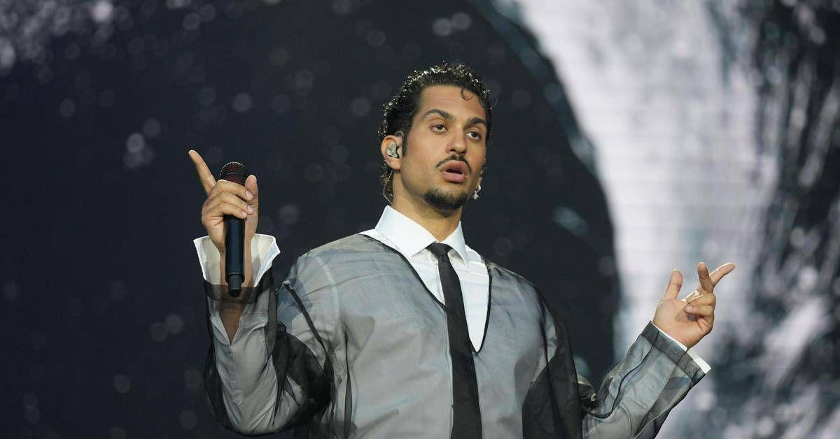 Il cantante Mahmood lascia l Il cantante Mahmood lascia l