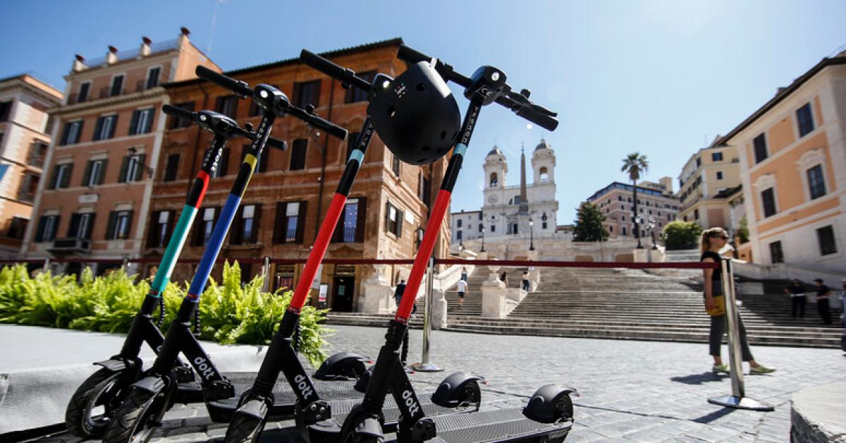 monopattini scatta l obbligo di targa e assicurazione per regolamentare la mobilit224 leggera